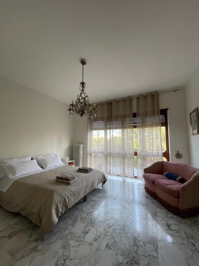 Apartmán Lt Sax Bari Exteriér fotografie