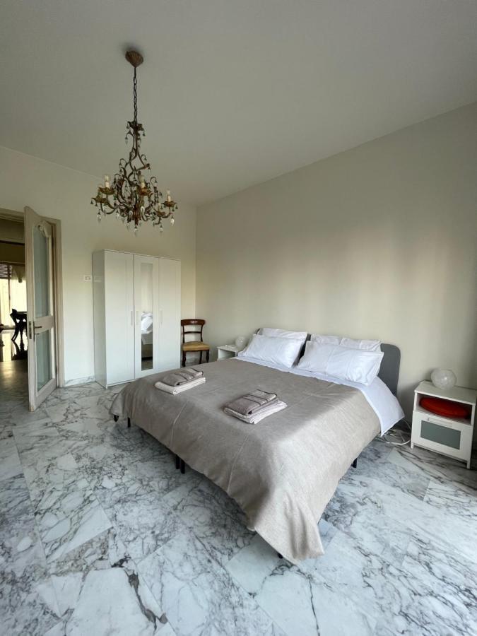 Apartmán Lt Sax Bari Exteriér fotografie